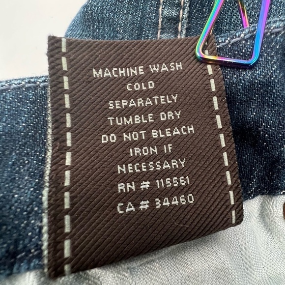 7 For All Mankind Kate Bermuda Distressed Denim Jean Shorts Size 27 Women's - Picture 8 of 8